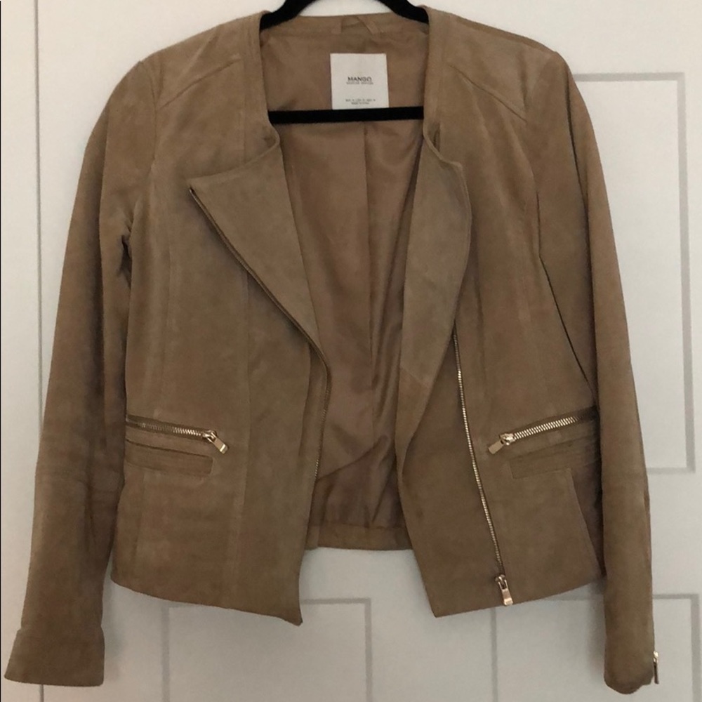 Tan suede jacket.